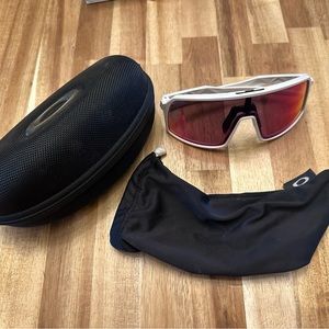 Oakley Sutro (low bridge fit)  matte white - prizm road